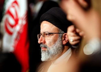 رئيسي يتهم واشنطن بـ”النفاق”: تريد المفاوضات وتفرض العقوبات