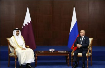 بوتين خلال لقائه أمير قطر: العلاقات بين قطر وروسيا تتطور بنجاح