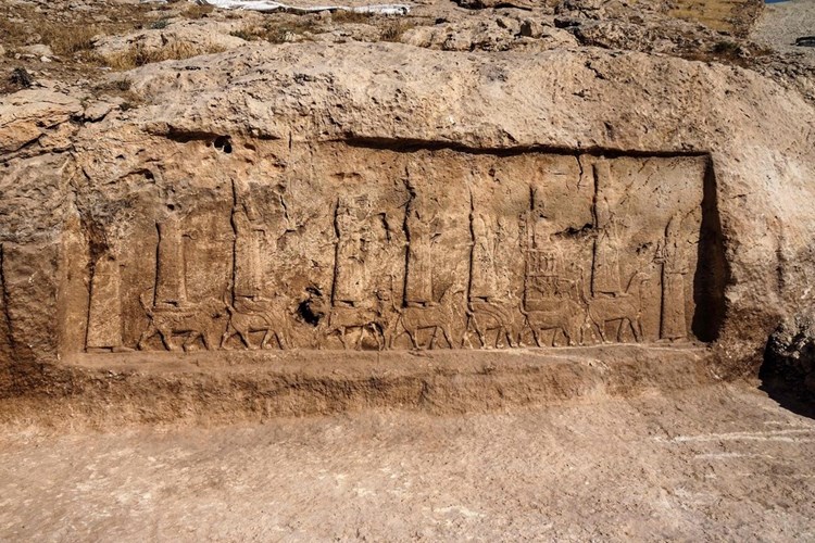 إطلاق حديقة أثرية في العراق تضمّ جداريات عمرها أكثر من 2700 عام