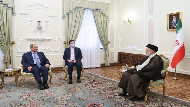 رئيسي خلال لقائه المقداد: الذين حاولوا توريط سوريا في الأزمات يسعون اليوم لإثارة الفتن في إيران