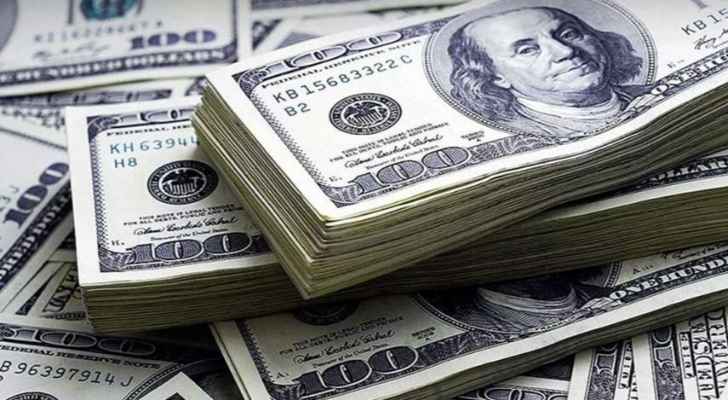 لبنان.. الدولار الجمركي يرفع الأسعار حكماً رغم الوعود: الفساد سبب تفلّت الدولار