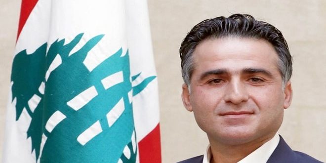وزير الأشغال اللبناني: فتح الأجواء والموانئ اللبنانية لتسهيل وصول المساعدات وفرق الإنقاذ إلى سورية