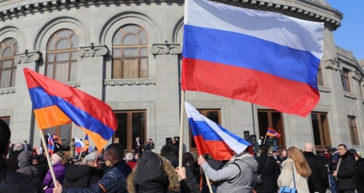 روسيا: أرمينيا ترتكب خطأ كبيراً عبر محاولتها تدمير العلاقات