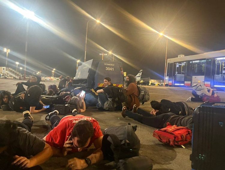 مستوطنون يوجهون انتقادات قاسية إلى القيادة الإسرائيلية: تُركنا وحدنا.. أين أمننا؟